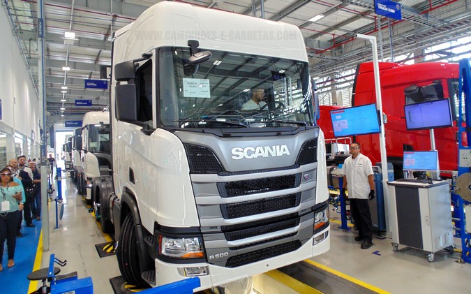 Conhecemos a fábrica da nova geração de caminhões Scania no Brasil