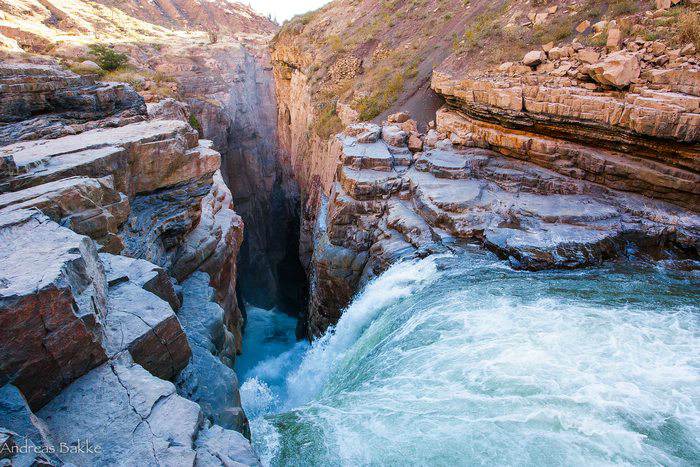 Amazingexplore Stunning Meet Sipia Waterfall, Cotohuasi’s most photogenic attraction. Photo by Andreas Bakke/Photoblog from South America
