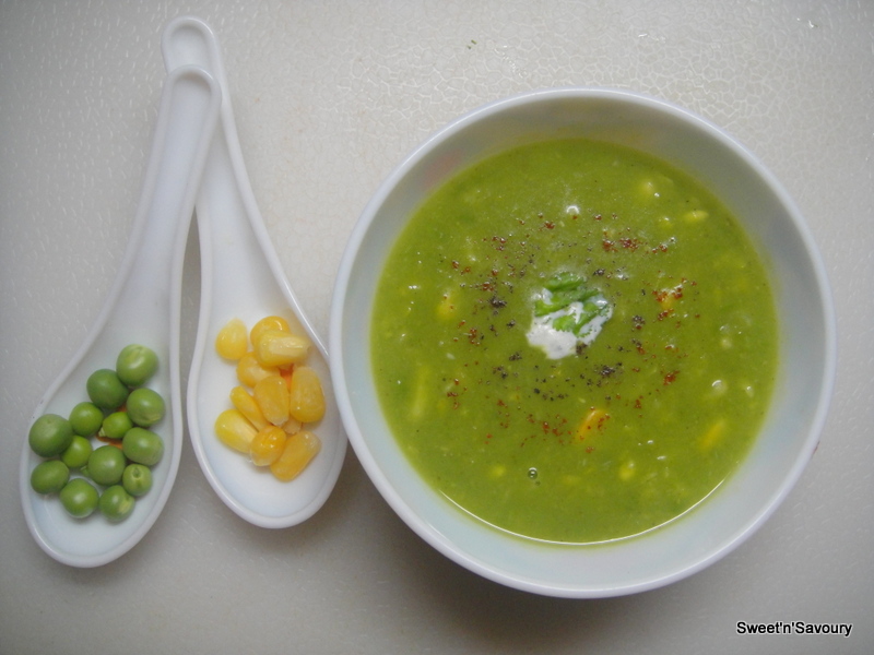 Sweet 'n' Savoury Green Peas and Sweet Corn soupquick, simple and