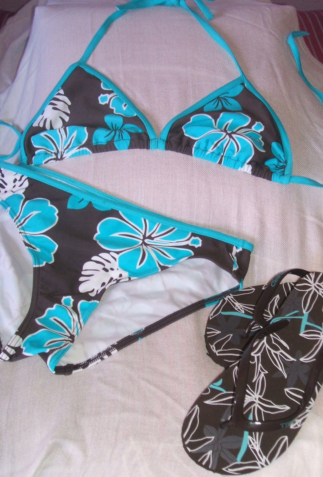 Estar de Moda Bikinis verano 2011