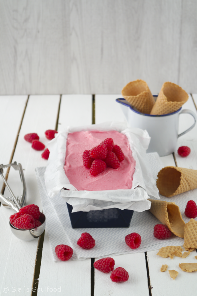 sia´s soulfood foodblog: Himbeer-Joghurt-Eis