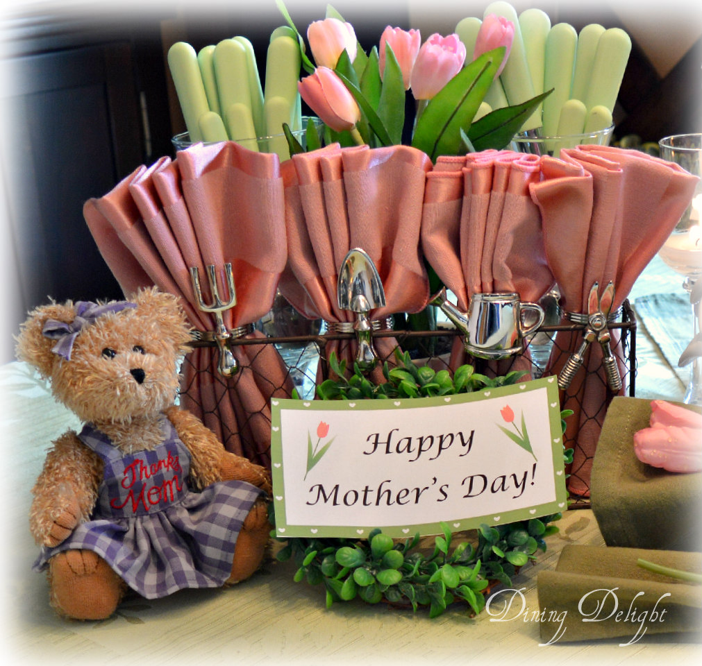 Dining Delight Mother's Day Buffet Decor