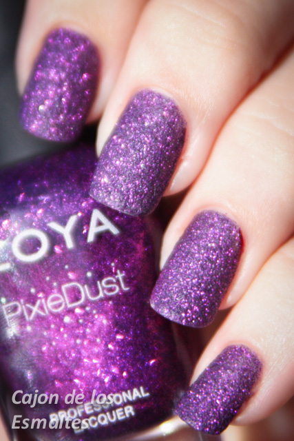 esmaltes arenados o con textura zoya carter pixie dust