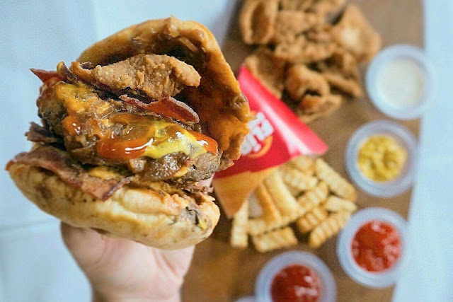 Alamat dan Harga Menu Flip Burger Senopati, Jakarta
