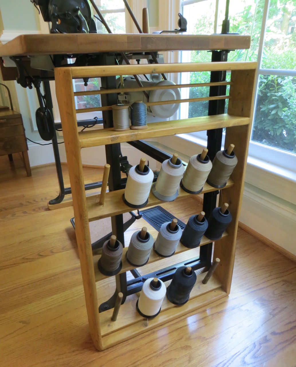 The Project Lady - DIY Tutorial – Sewing Thread Organizer
