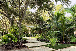 Life Is Beautiful: Minimalist Tropical Garden Design