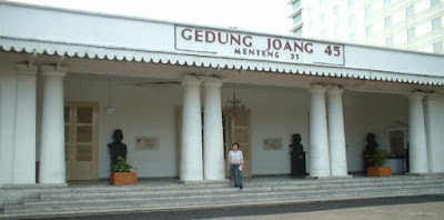 Gedung Joang '45-Mata Pelajaran | Tokoh Inspiratif