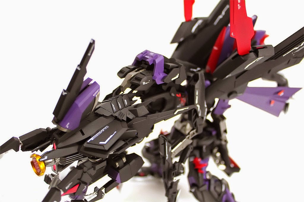 Gundam Family MG 1/100 Gundam Astray Violent Geist Custom Build