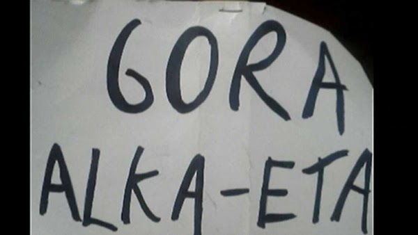 Gora Eta en un espectáculo infantil en Madrid Gora Eta en un espectáculo infantil en Madrid