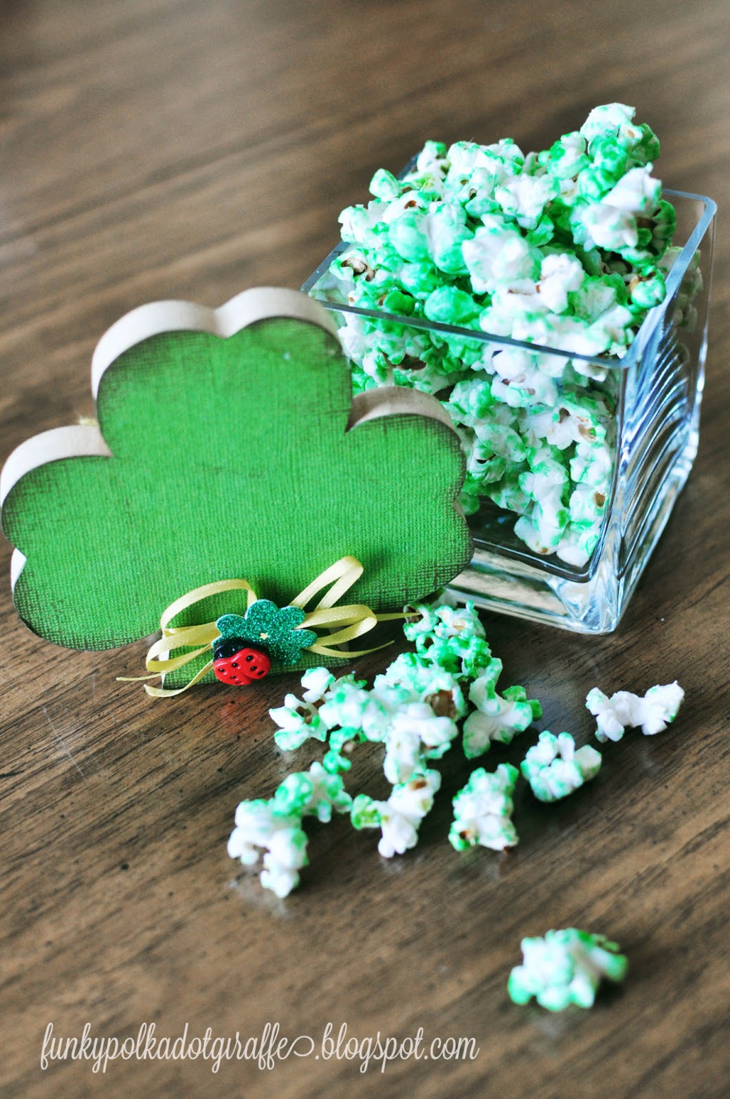 Funky Polkadot Giraffe Green {Irish} Kettle Corn