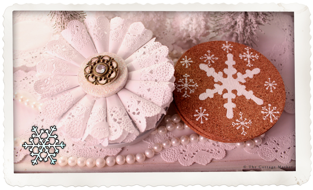 A little tutorial for SnowFlake Cork Coasters - The Cottage Market