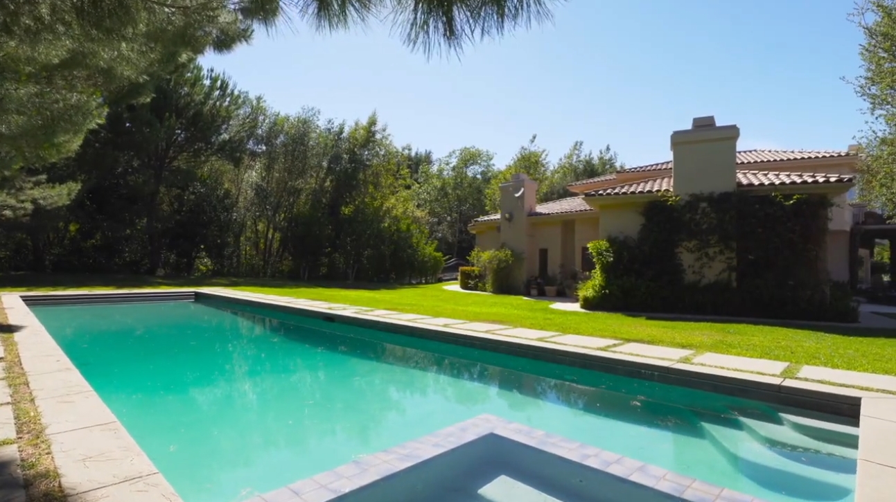 11971 Lockridge Estate Rd, Studio City, CA vs. Mansion Interior Design Tour