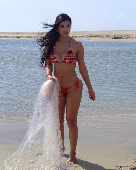 Bo moi cua CR7 nong bong khong thua Irina Shayk - Anh 6