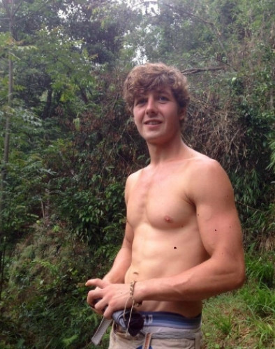 Hàng chục người tìm kiếm du khách Anh mất tích tại Fansipan - Ảnh 1 Hang chuc nguoi tim kiem du khach Anh mat tich tai Fansipan - Anh 1