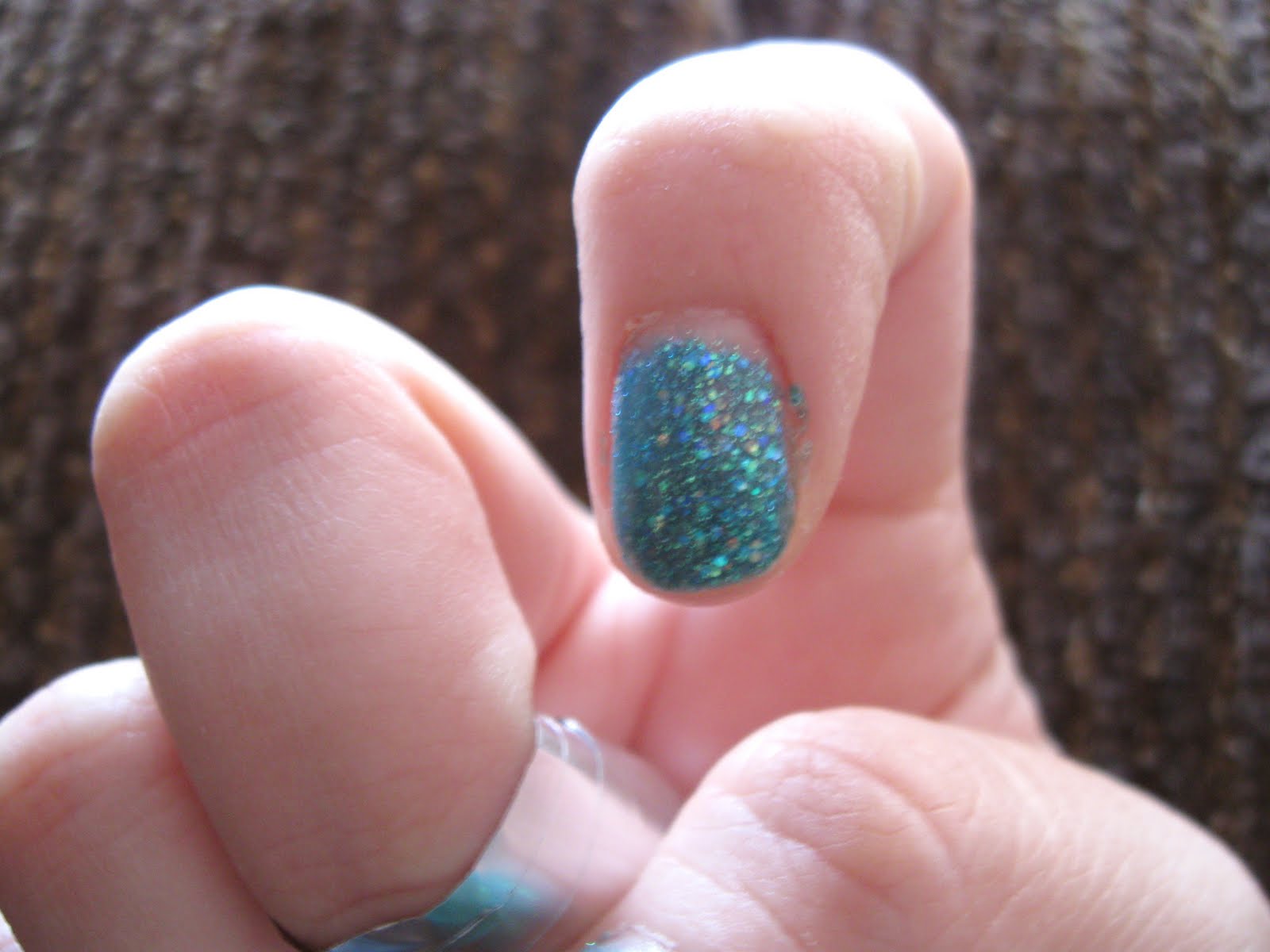 simply-autumn-rush-glitter-nail-polish-removal-made-easy