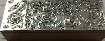 Shimmy Trinket Box Mixed Media on Wooden Canvas @The Art of Creativity Studio Mixed Media on Wooden Canvas @The Art of Creativity Studio