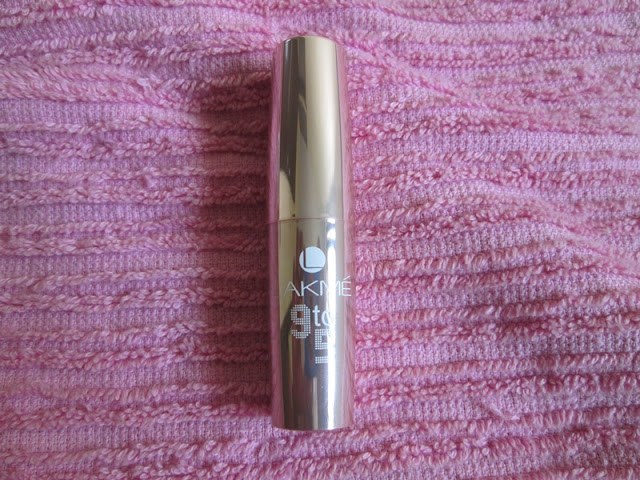 Lakme 9 to 5 Lip Color Tea Break Review, Swatches and LOTD