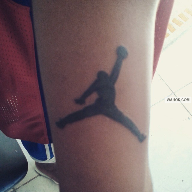 22 Gambar Tato 3D Bola Basket Terbaru Dan Pemain | Basket Ball Tattoo foto tatto henna di tangan wanita dengan desain keren dan terbaru. Contoh motif tato keren di tubuh wanita