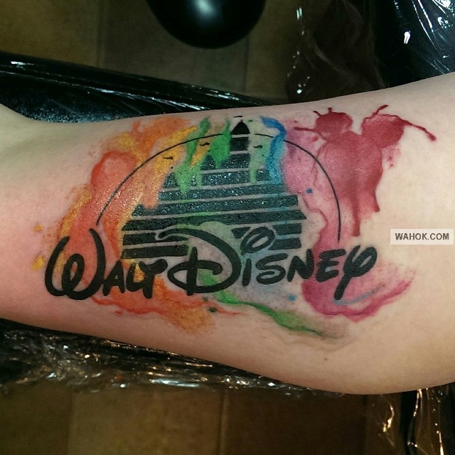 Gambar Tato Tema Pelangi Jenis Water Color, Geometris, Old Shool Terbaik tato 3D keren di punggung, gambar tato di dada, tato keren di kaki, macam macam tato terbaik di dunia, gambar tato tribal
