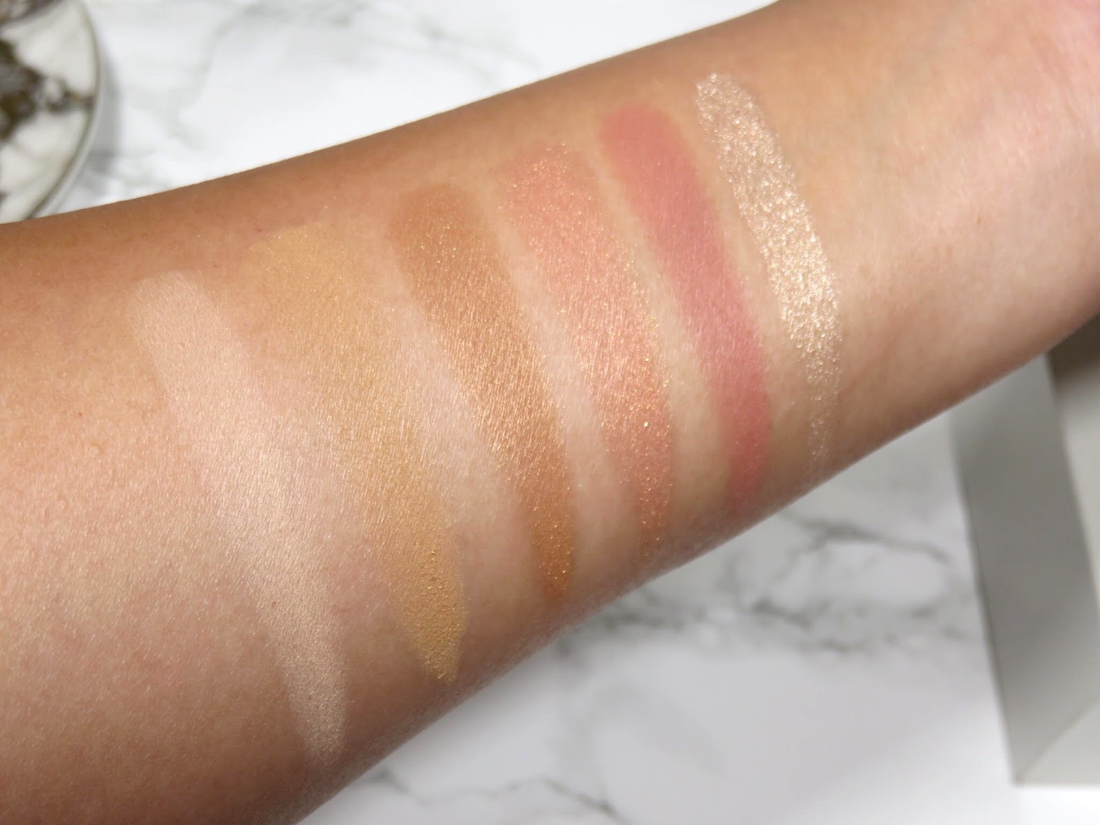  Review Hourglass Ambient Lighting Edit Unlocked Palette PRETTY IS