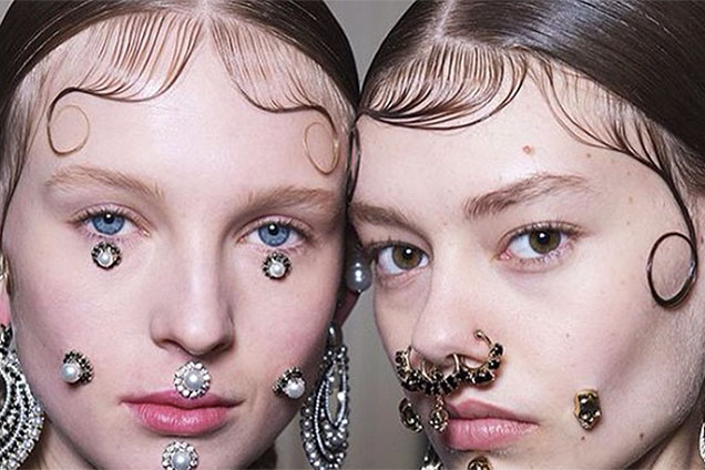 Core Integrity with Cat: Makeup Inspiration from the 2015 Runways