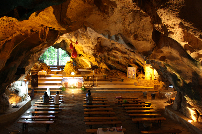 The amazing Monte Cueva The amazing Monte Cueva