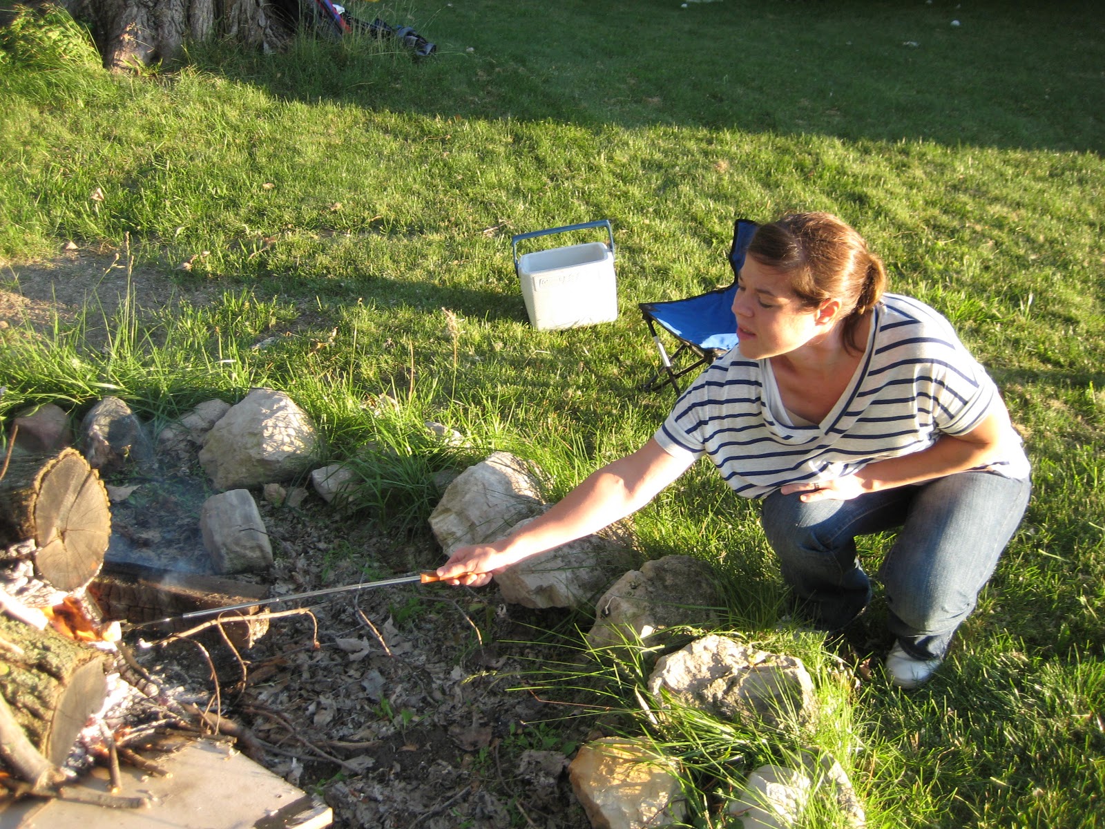 How to eat a marshmallow (a pictorial) Weight Loss