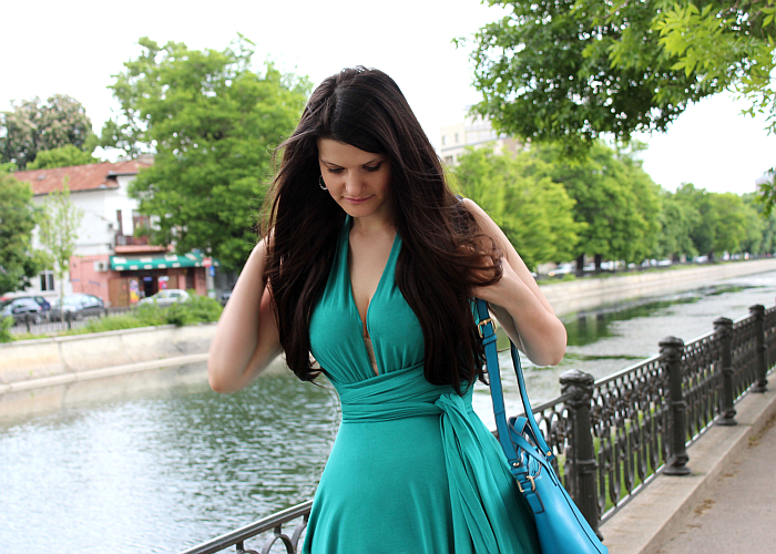 different ways to wear a multiway convertible dress, blue maxi dress, summer outfits, long hair