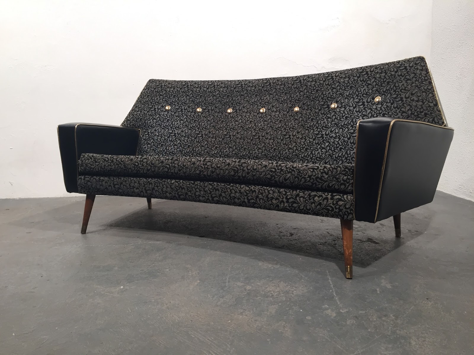 Vintage Furniture Ireland OCD Vintage Items for the February 25th