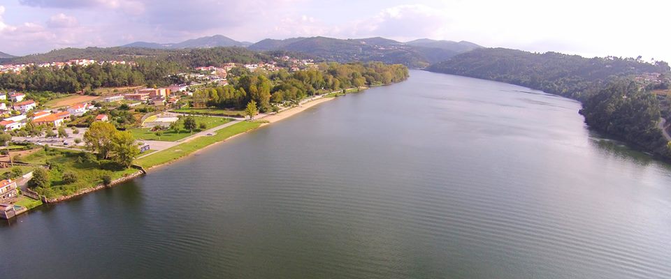 Rio Douro e Praia de Melres