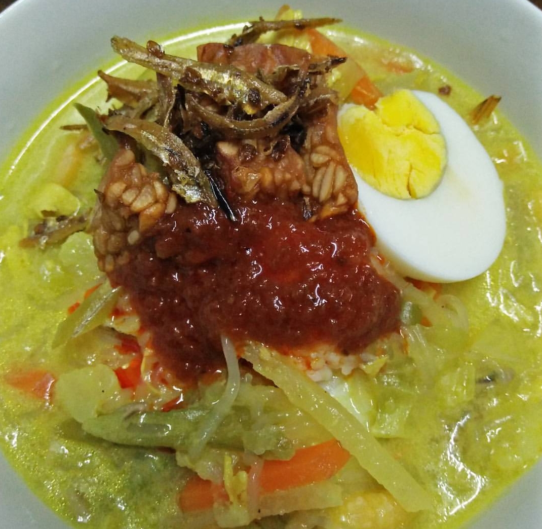 Dunia Makanan Hidup Berdikari Resepi Lontong Kuah Lodeh