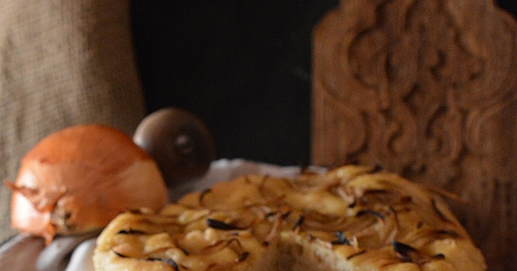 FOCACCIA CON LE CIPOLLE