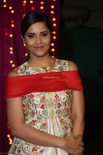 Anasuya in designer Anarkali Dress at Zee Telugu Apsara Awards 2017 08