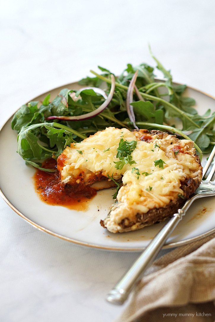 Vegan lasagna portobello Vegan lasagna stuffed portobello mushroom made with almond ricotta.