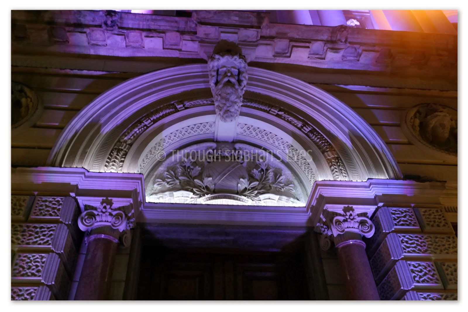 Clydesdale Bank on St Vincent Place Through Siobhán's Eyes