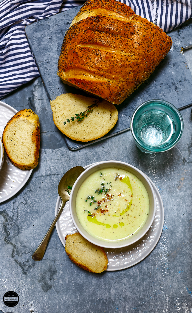 Roasted Cauliflower, Parsnip and Walnut Soup Roasted Cauliflower, Parsnip and Walnut Soup