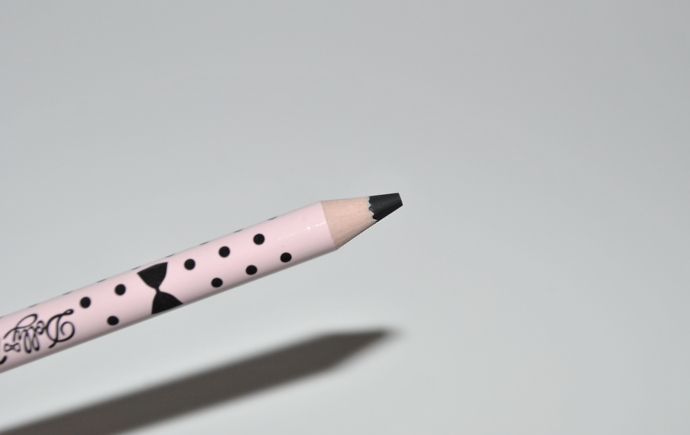 Dolly Wink Eyeliner Pencil, Black, Loveshoppingholics