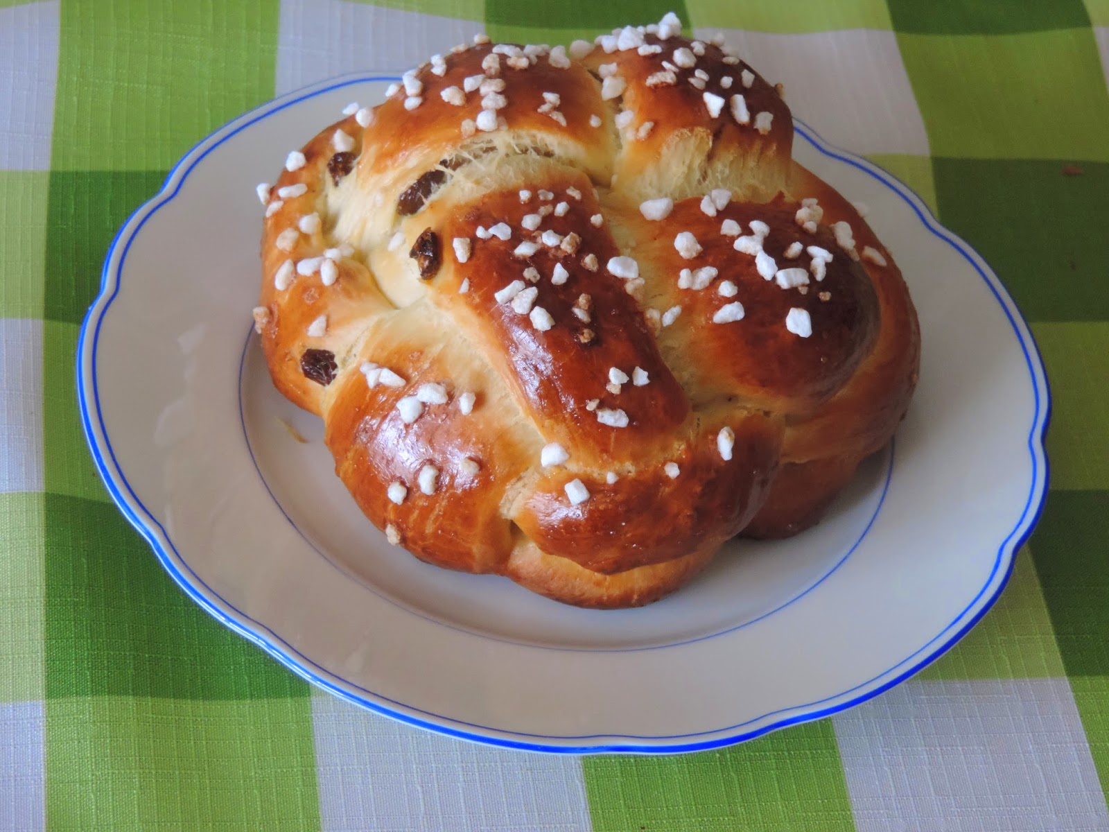 Hefezopf - Rosinenzopf - Butterzopf - Fonottkalács - Mazsoláskalács ...