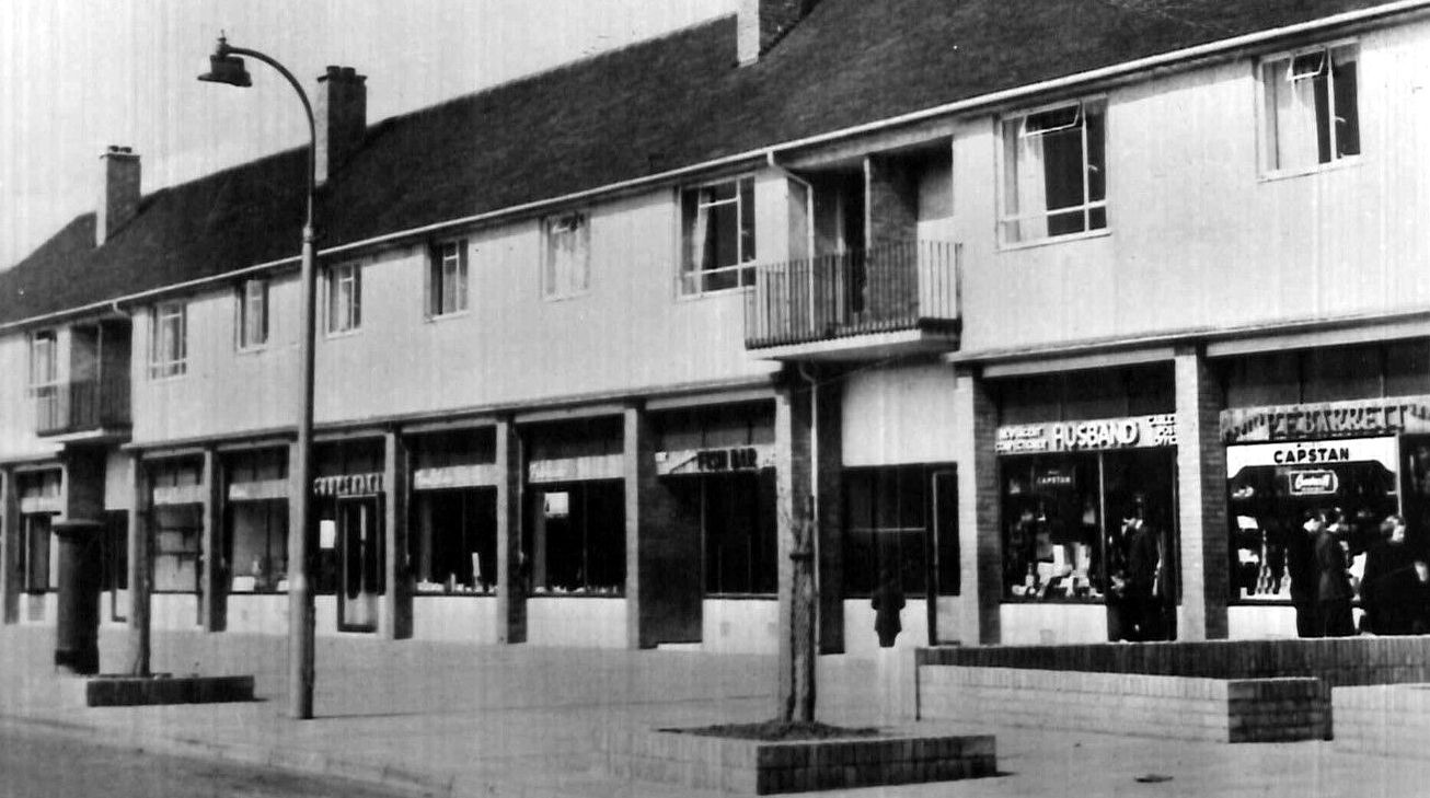 Tour Scotland Old Travel Blog Photograph Shopping Centre Glenrothes