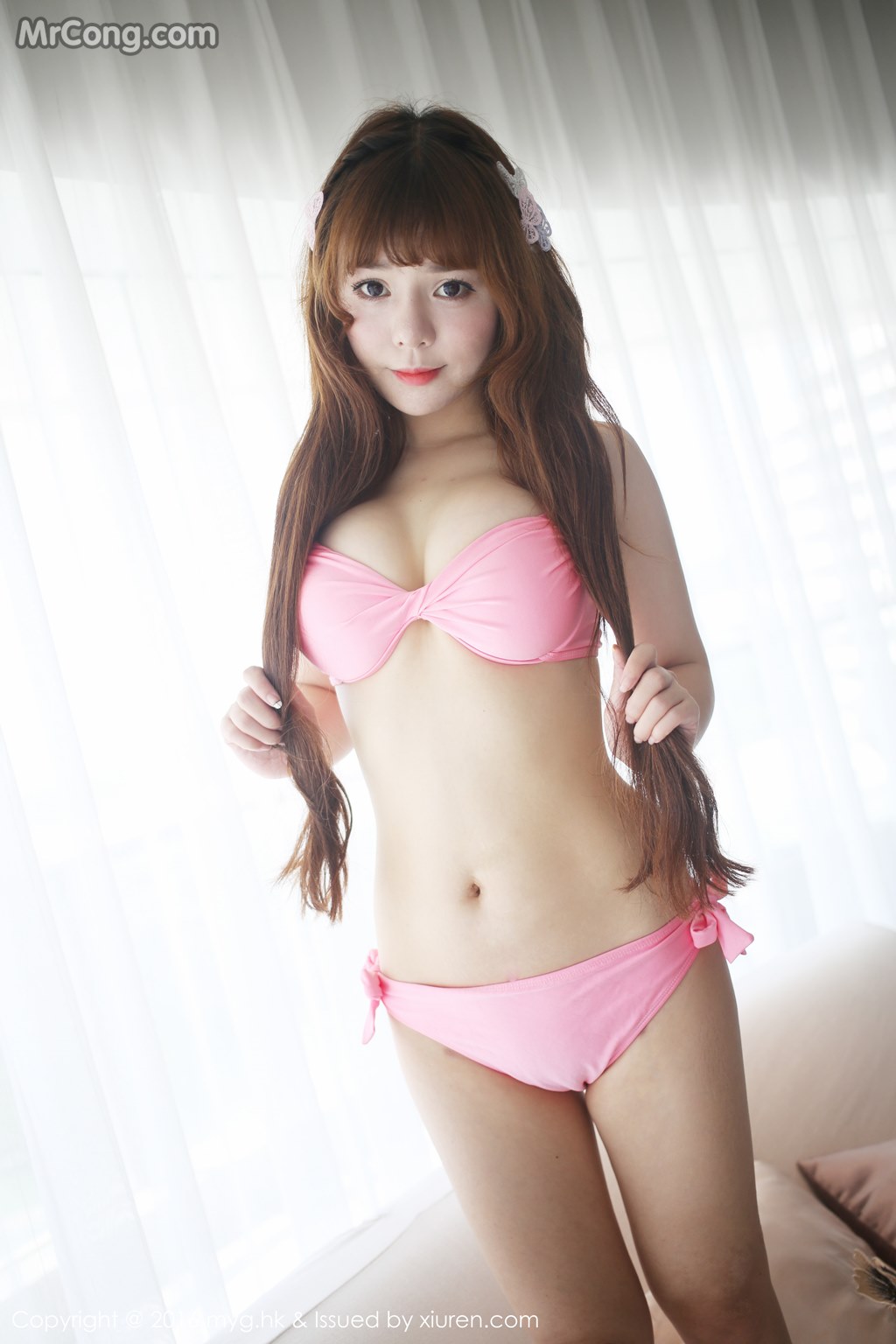 MyGirl Vol. 225: Model Fen Babi VV (粉 芭比 VV) (53 photos)