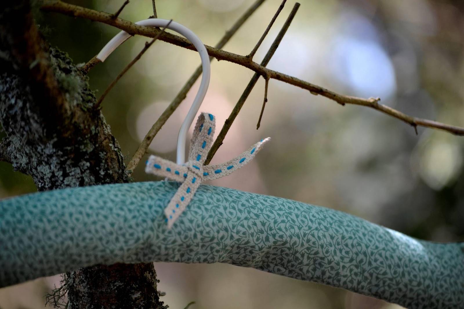 Beautiful Girlhood Howtomake Fabric Covered Hangers
