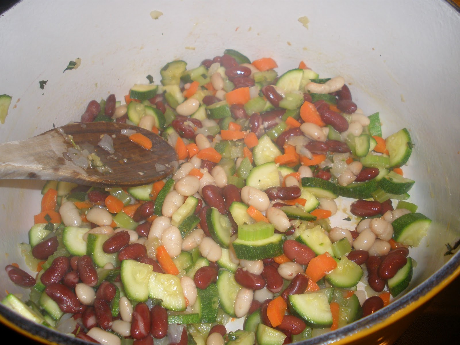 MishMosh and Good Nosh Tuscan Vegetable Bean Soup