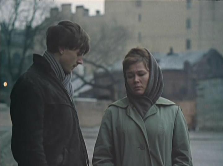 Мама вышла замуж х. Мама вышла замуж 1969. Ее мама вышла замуж. Ее мама вышла замуж. Ее мама вышла замуж.