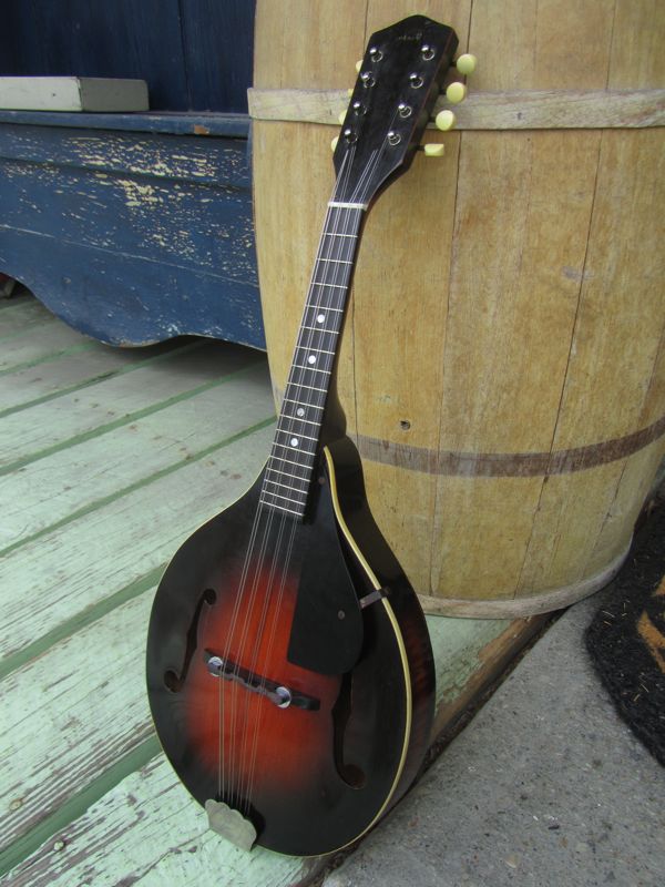 c.1940 Harmony Model 373 Archtop Mandolin
