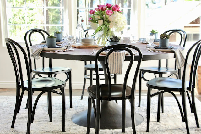 how to set a table for Mothers Day