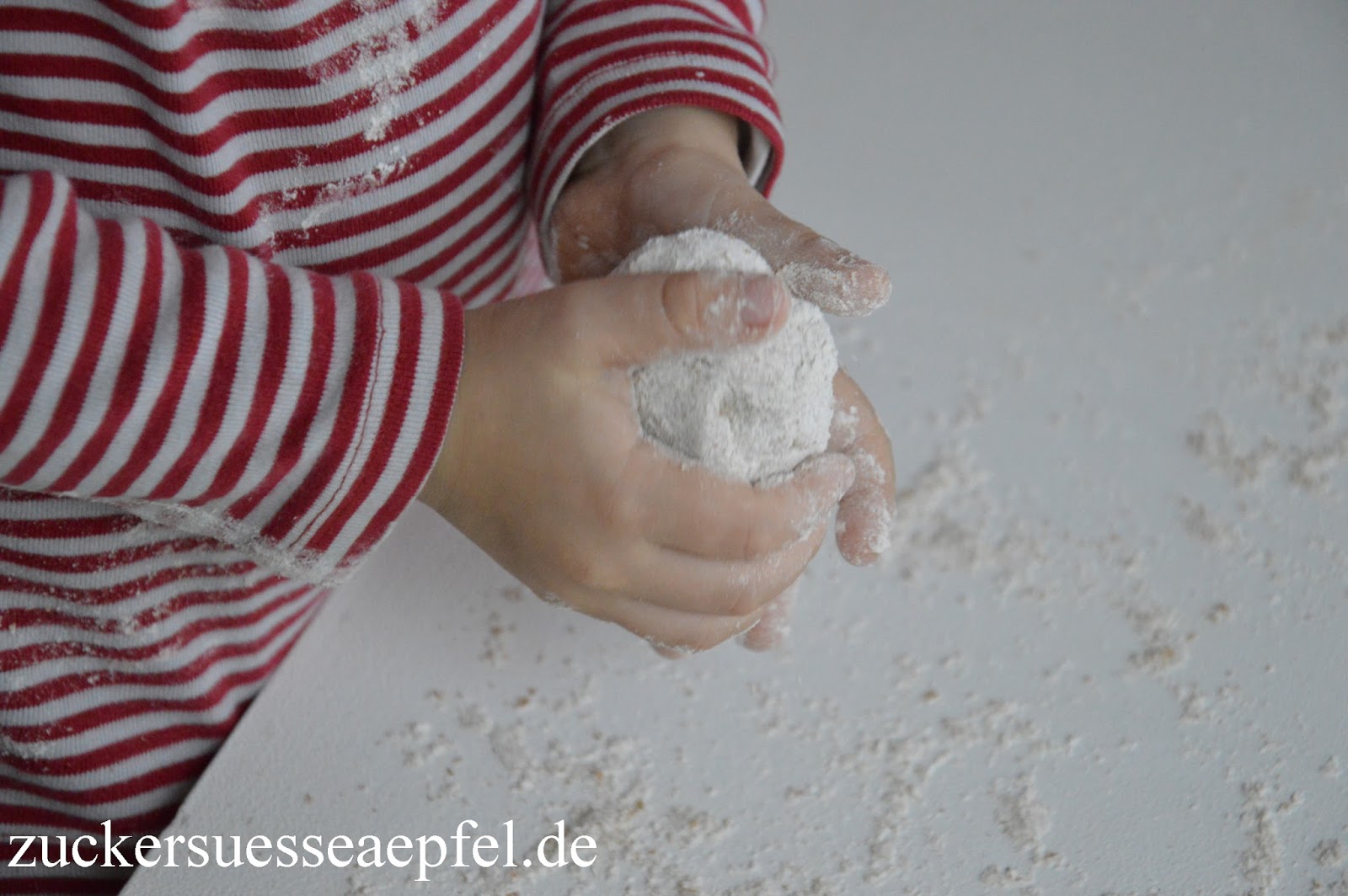 Ein Rezept für superleckere Apfelbrötchen | ♥ Zuckersüße Äpfel ...