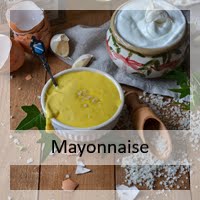 https://christinamachtwas.blogspot.com/2012/11/selbstgemachte-majonnaise-oder-aioli.html