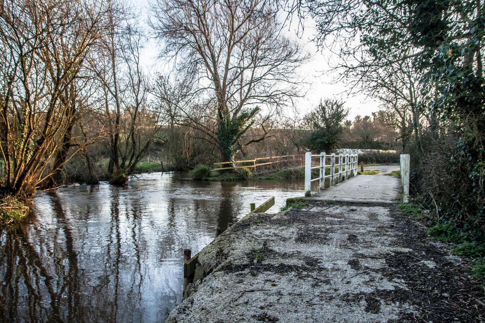 Walking Dorset's gridsquares A tale of two valleys Charminster to