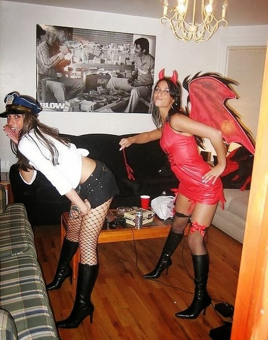 Sexy Halloween Costumes ~ Damn Cool Pictures
