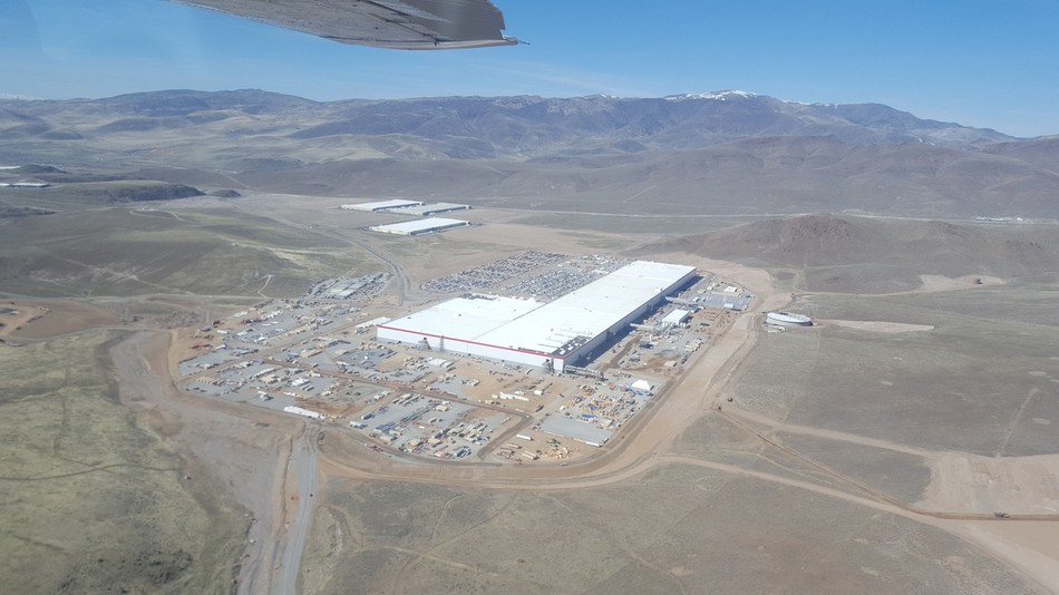 New photos show Tesla's massive Nevada factory is coming along
